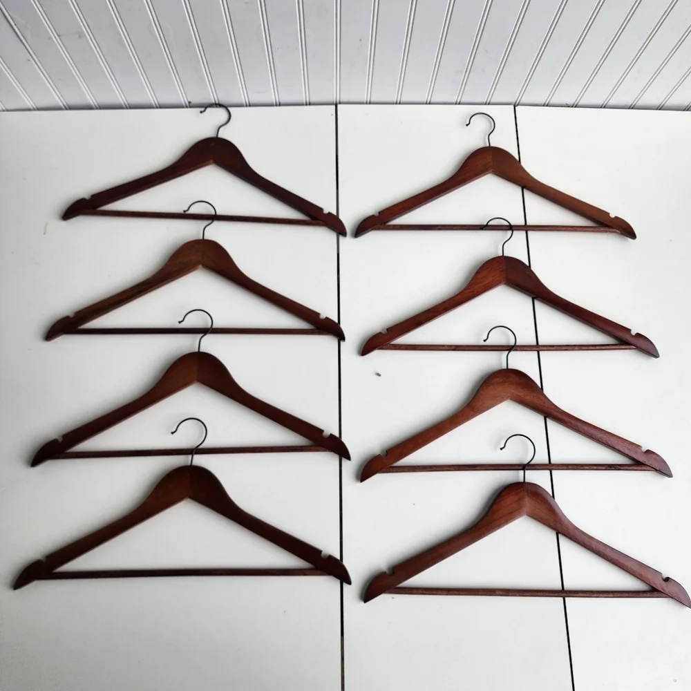 Pack Of 8 Natural WOOD HANGER 18